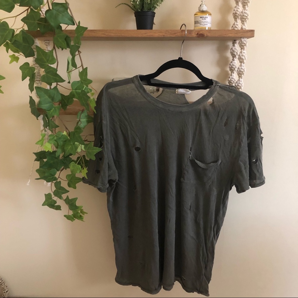 URBAN OUTFITTERS Distressed Tee
